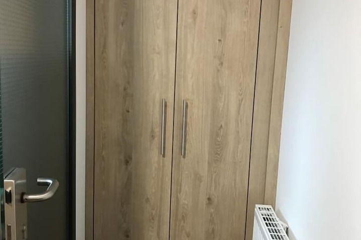 Room 8 of 24