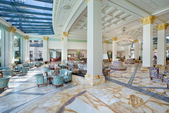 Guest Lobby