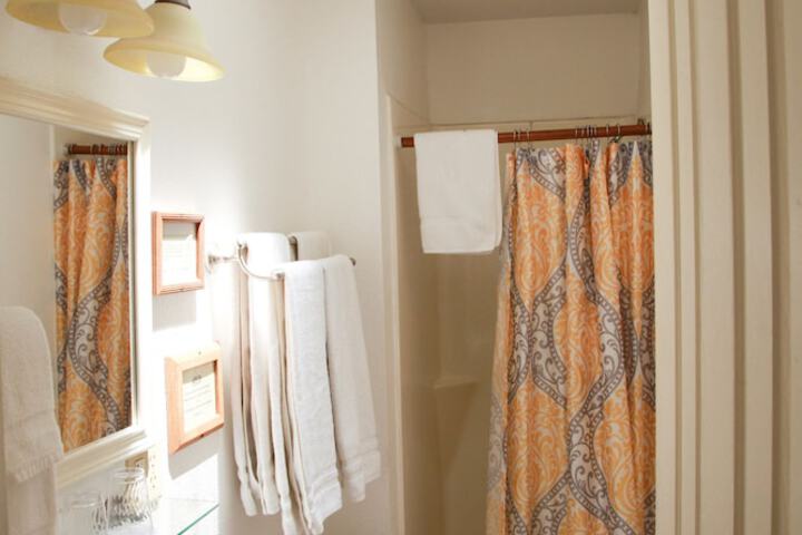Room 41 of 63
