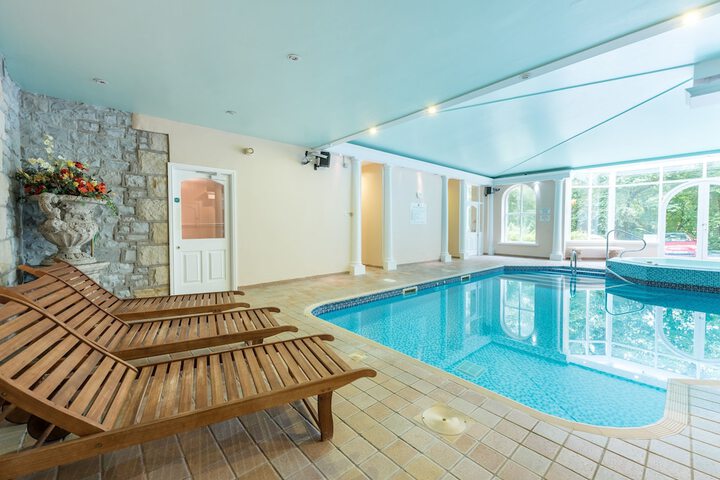 Pool 114 of 135