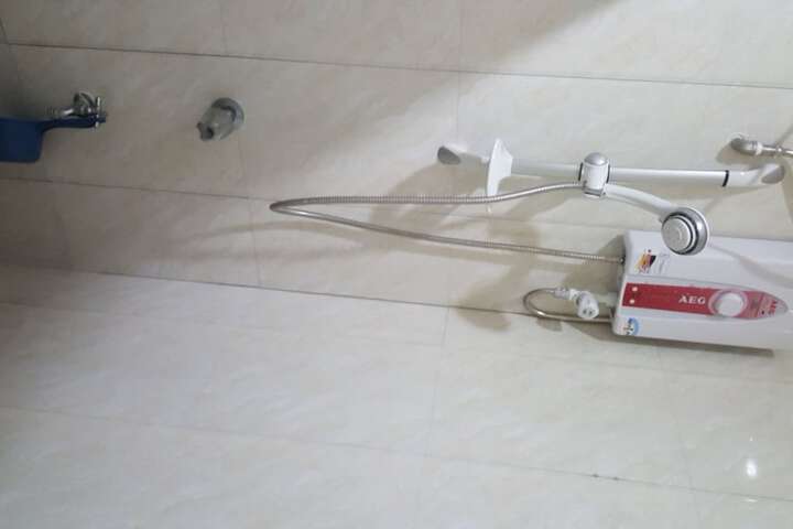 Room 95 of 105