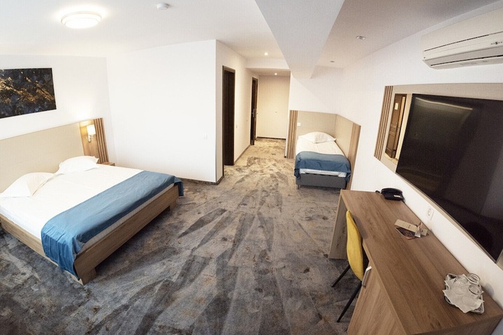Room 20 of 60