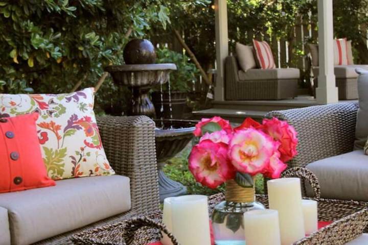 Hotel Exterior 142 of 161