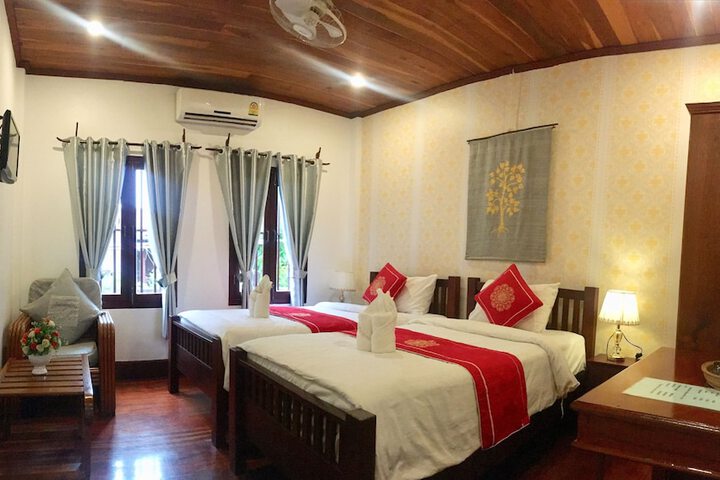 Room 4 of 42