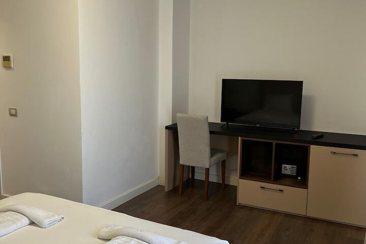 Room 64 of 207