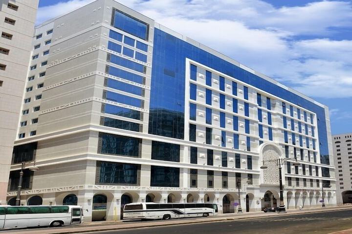 Image of Nozol Royal Inn Hotel