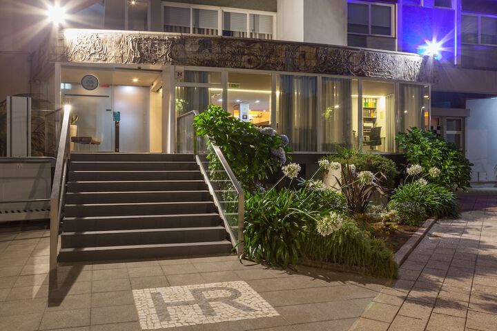 Hotel 102 of 105