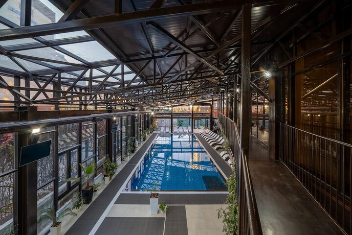 Pool 91 of 116