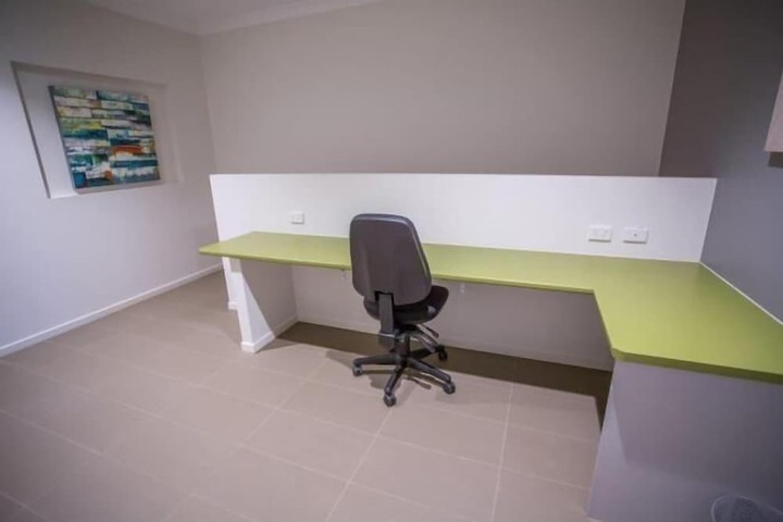 Business Center 29 of 44