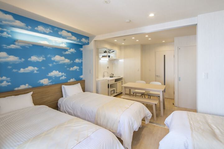 Room 8 of 38