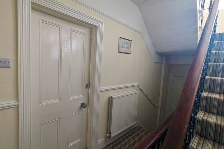 Room 34 of 99