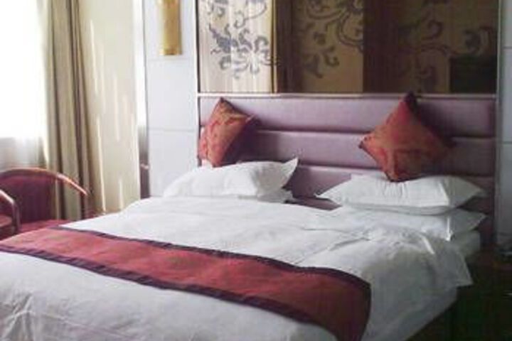 Room 14 of 17