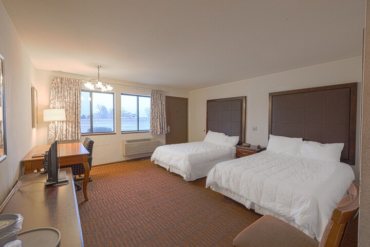2 Double Beds (2 of 22)