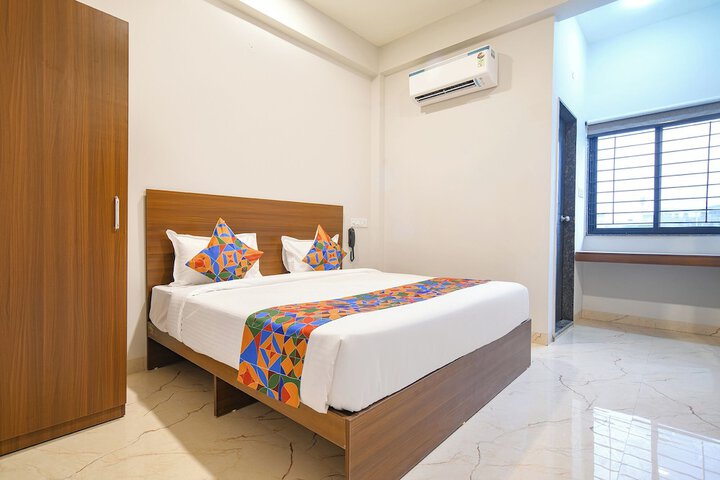 Room 20 of 29