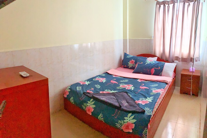 Room 21 of 62