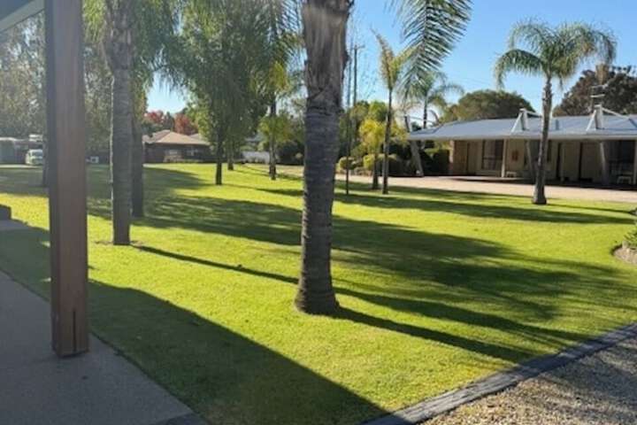Property Grounds 14 of 19