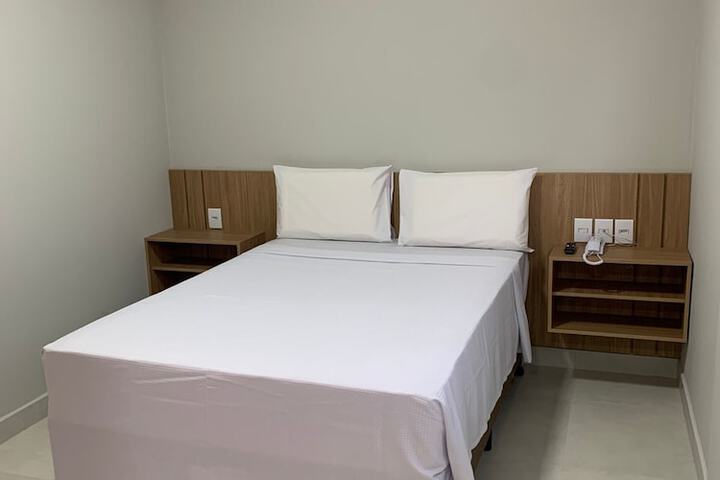 Room 2 of 21