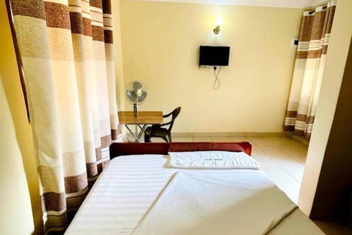 Agabet Hotel - Mbale