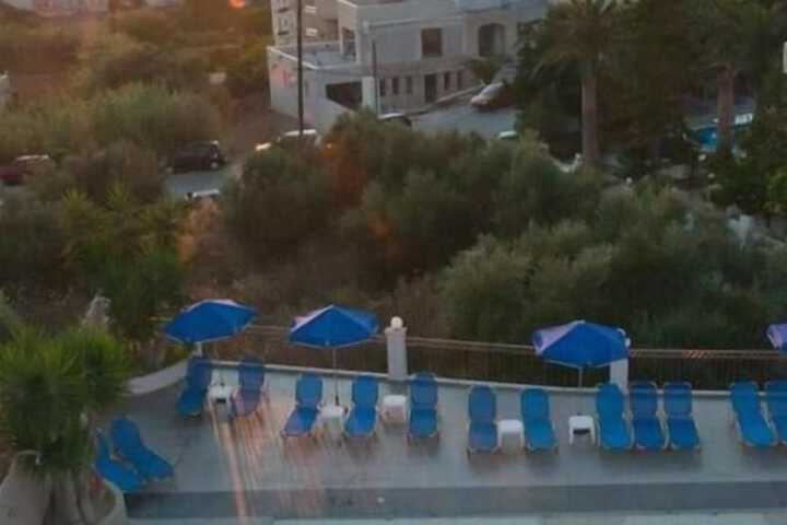 Pool Hotel