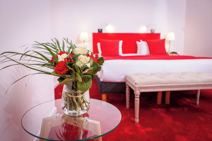 Room 27 of 42