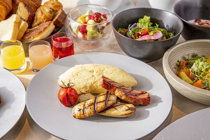 Breakfast/Coffee Service 123 of 163