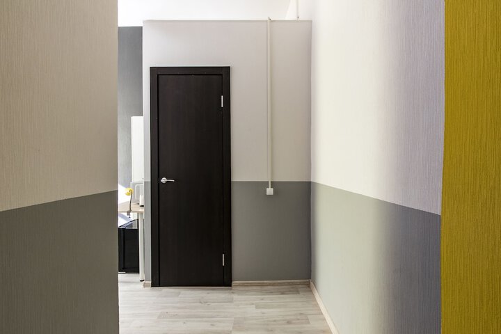 Room 9 of 17