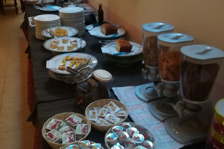 Breakfast/Coffee Service 37 of 56