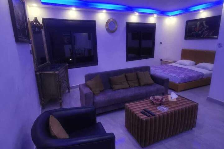 Room 11 of 45