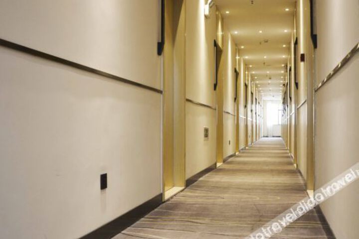 Hotel Interior 26 of 36