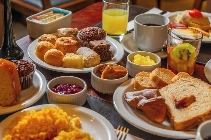 Breakfast/Coffee Service 33 of 35