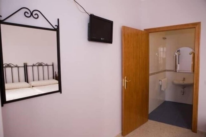 Room 8 of 26
