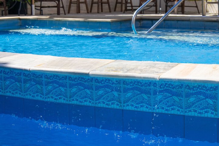 Pool 43 of 73