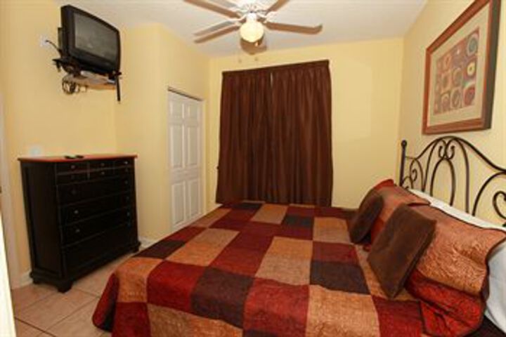 Room 49 of 102