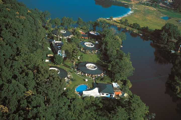 Fish Tail Lodge