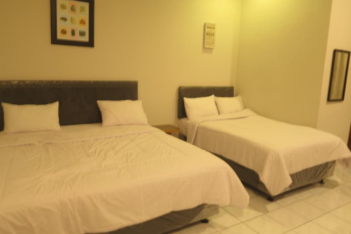 Room 15 of 35
