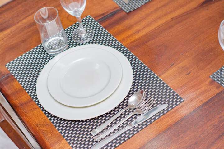 Dining 35 of 39