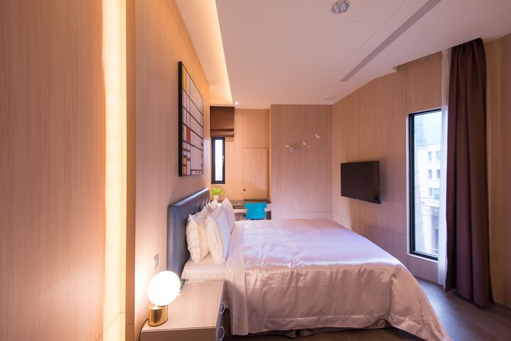 Room 18 of 71
