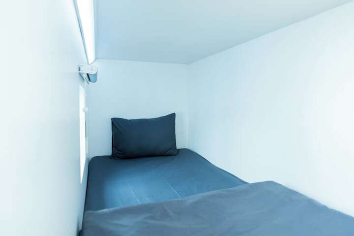 Room 5 of 13