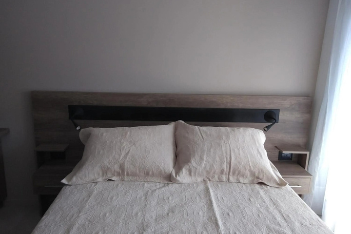 Room 2 of 15
