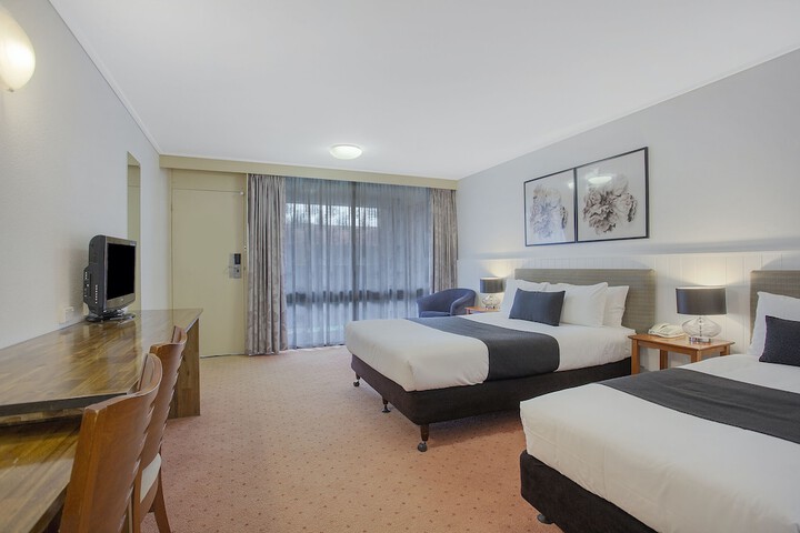 Room 15 of 24