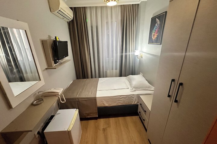 Room 30 of 56