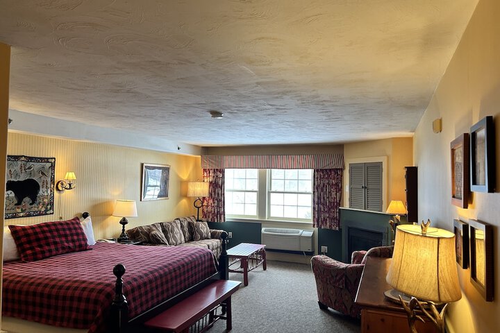 Room 98 of 259