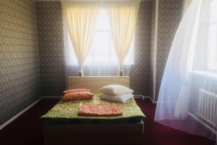 Room 8 of 41