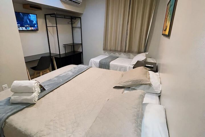 Room 12 of 24