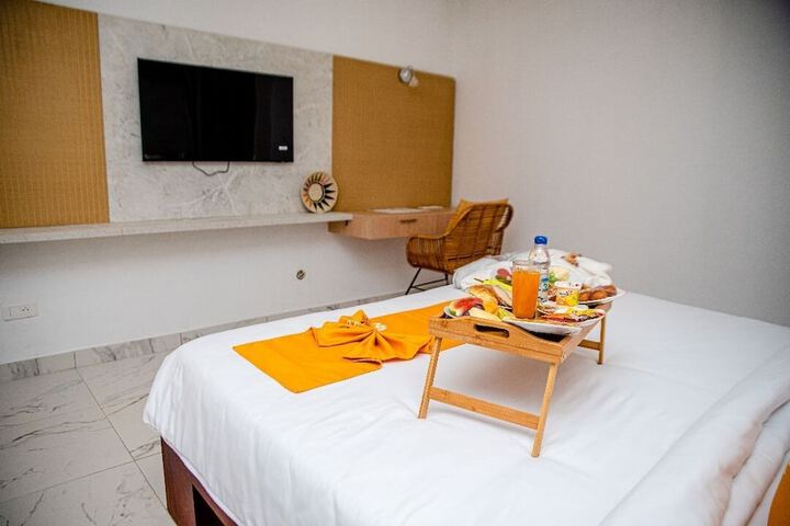 Room 25 of 52