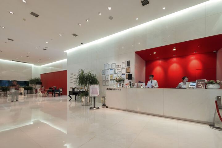 Hotel Interior 4 of 167