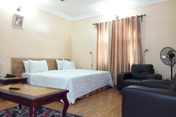 Room 20 of 25