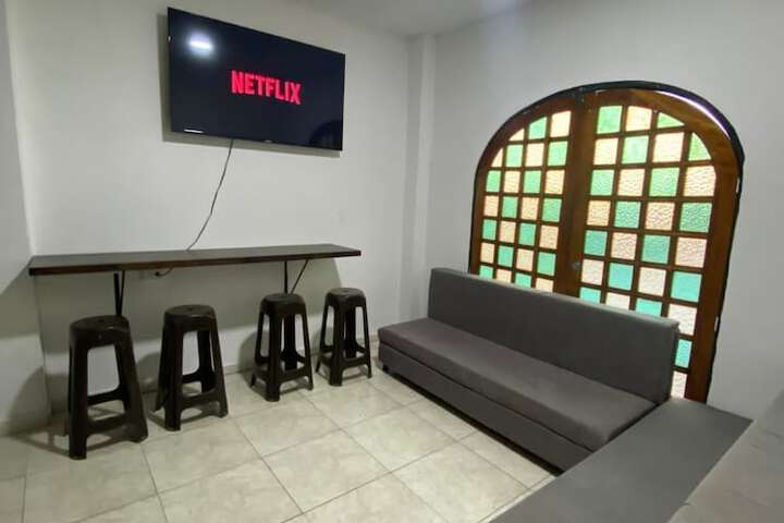 Room 27 of 36