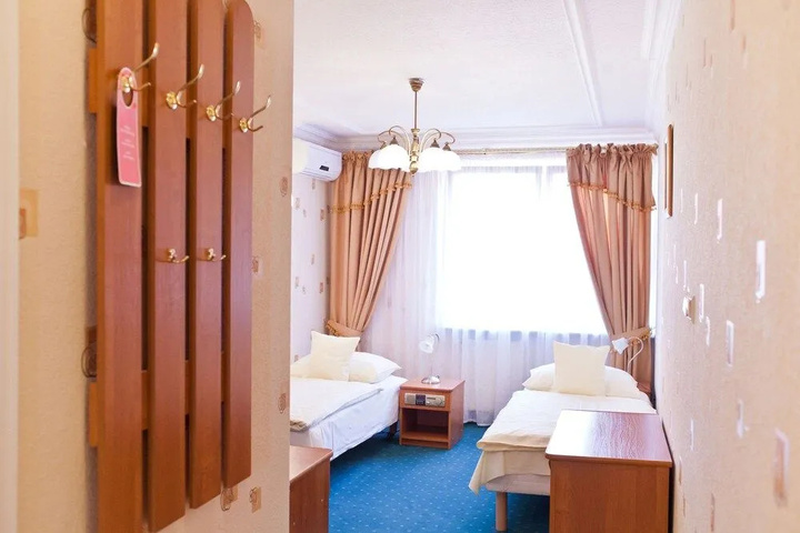 guest_rooms