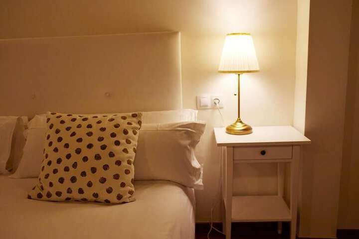 Room 26 of 66